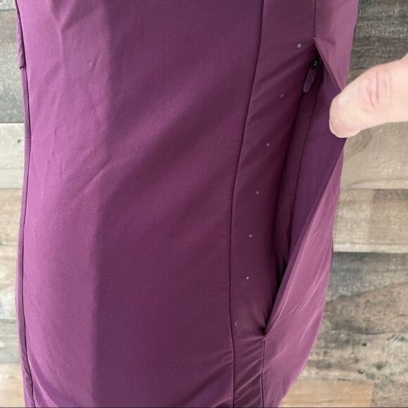 Lululemon Run For Cold Vest Plum Size 2 - Picture 12 of 15